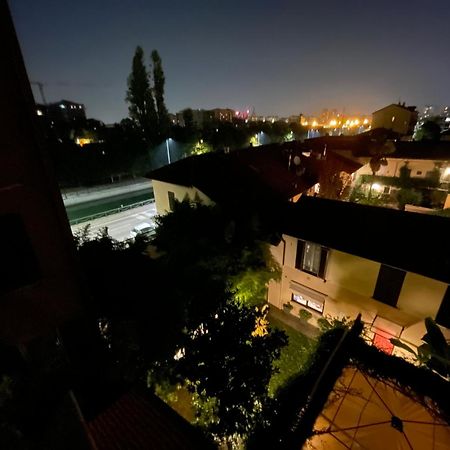 Appartement De Sura - La Terrazza Sul Naviglio à Milan Extérieur photo